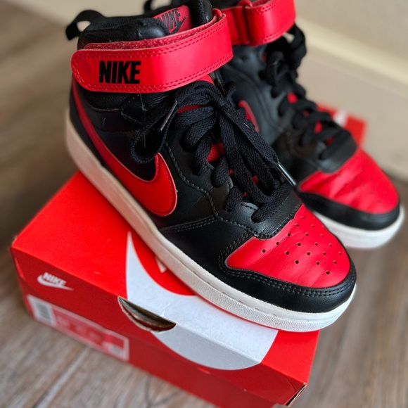 Nike Jordan  “GS” Bred, W’s sz 7, M’s sz 5.5 - Picture 5 of 8